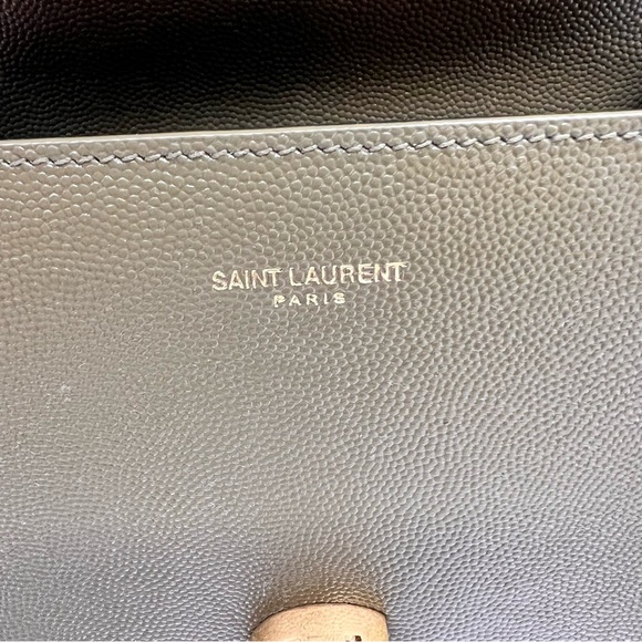 Saint Laurent
Cassandra Mini YSL Top Handle Crossbody Bag in Grained Leather - Picture 8 of 10